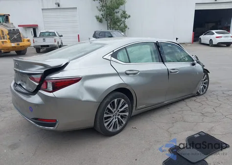 2019 Lexus Es 300H из США, поврежденный, VIN JTHB21B16K2034058